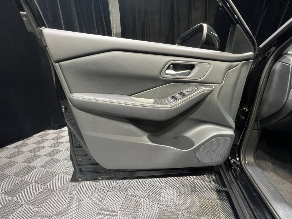new 2026 Nissan Rogue car, priced at $28,058