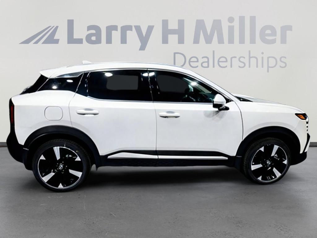 new 2025 Nissan Kicks car, priced at $28,971