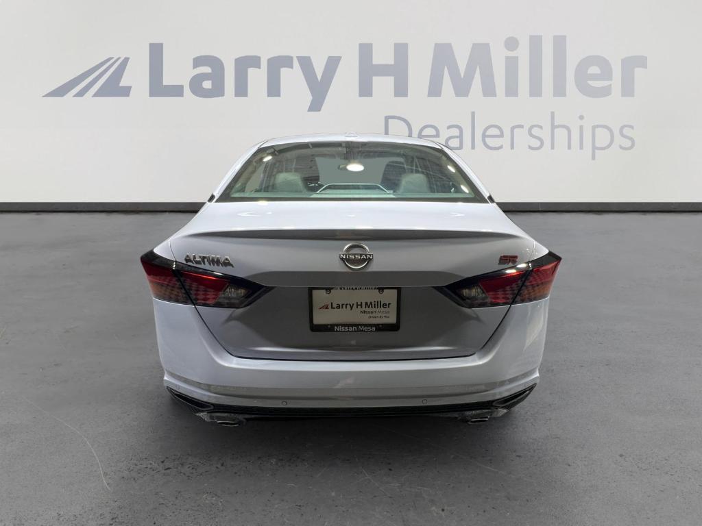new 2025 Nissan Altima car, priced at $31,081