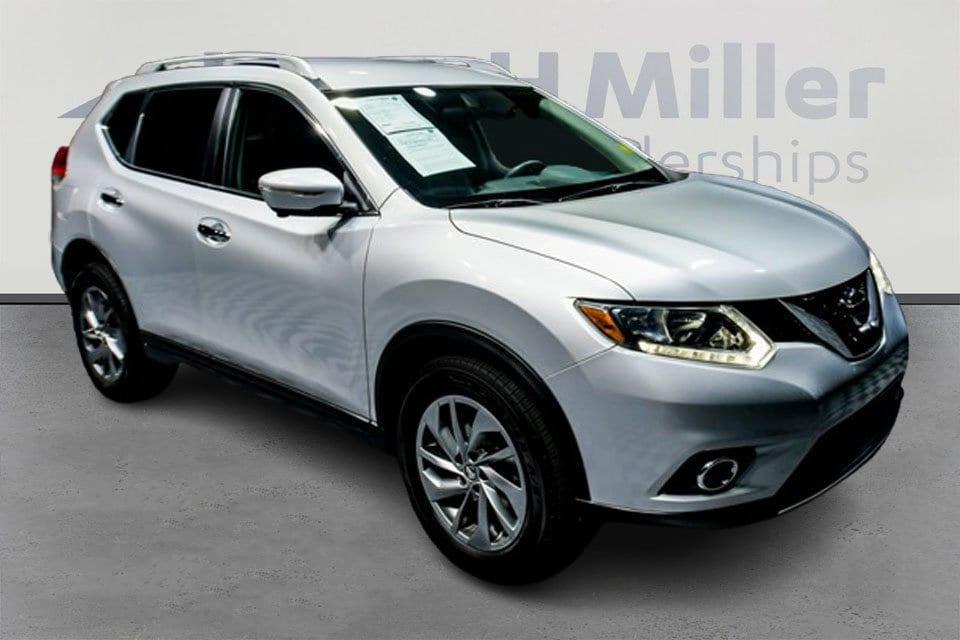 used 2015 Nissan Rogue car, priced at $12,895