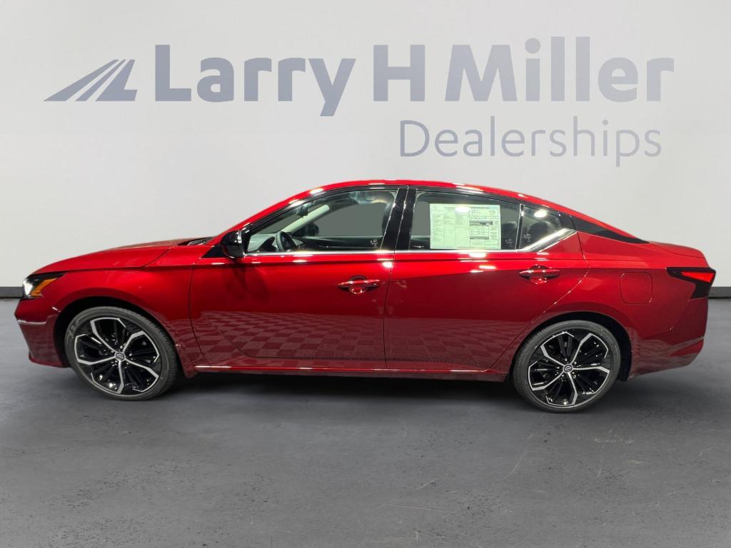 new 2025 Nissan Altima car, priced at $31,081