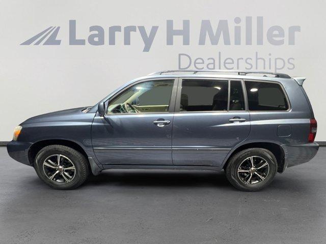 used 2007 Toyota Highlander car, priced at $9,475