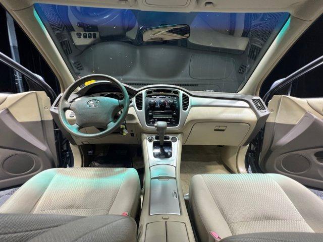 used 2007 Toyota Highlander car, priced at $9,475