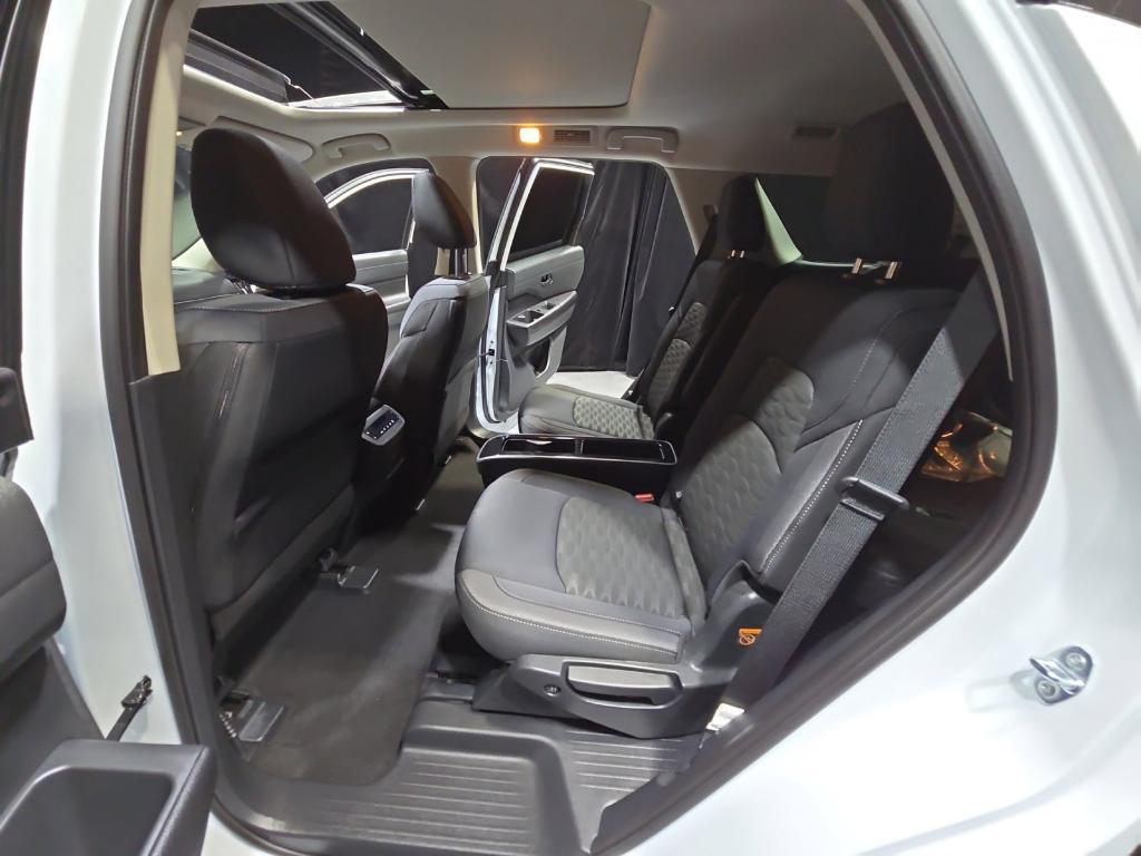 new 2025 Nissan Pathfinder car, priced at $40,156