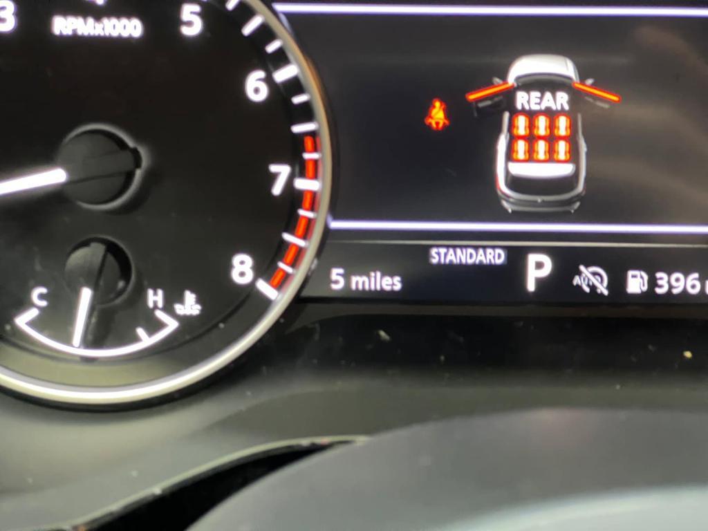 new 2025 Nissan Pathfinder car, priced at $32,577