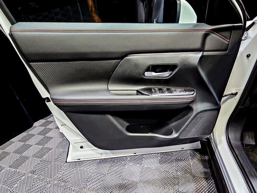 new 2025 Nissan Kicks car, priced at $27,355