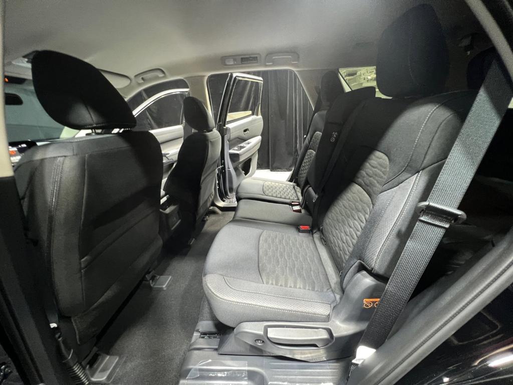 new 2025 Nissan Pathfinder car, priced at $32,577