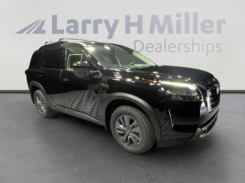 new 2025 Nissan Pathfinder car, priced at $32,577