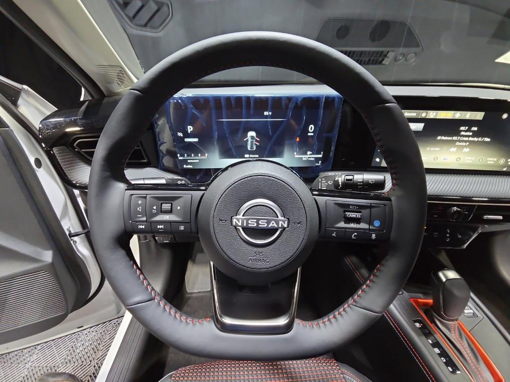 new 2025 Nissan Kicks car, priced at $28,686