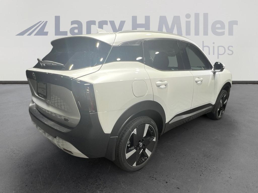 new 2025 Nissan Kicks car, priced at $26,782