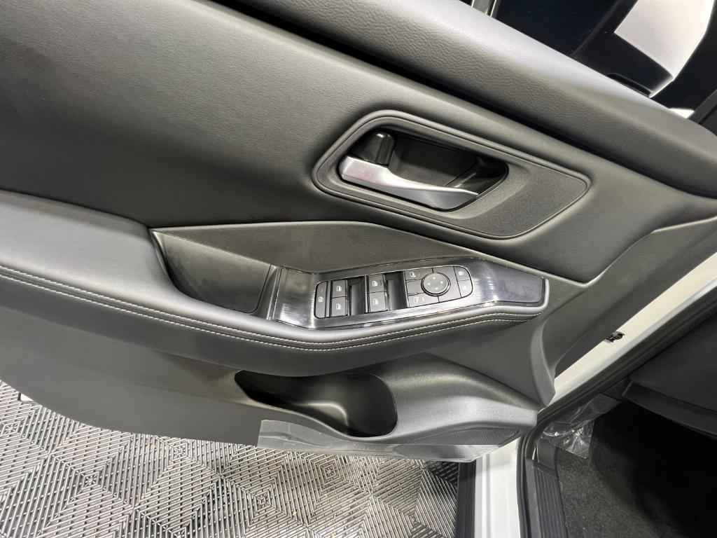 new 2026 Nissan Rogue car, priced at $27,464