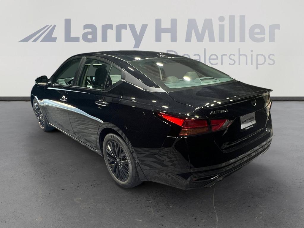 new 2025 Nissan Altima car, priced at $27,752