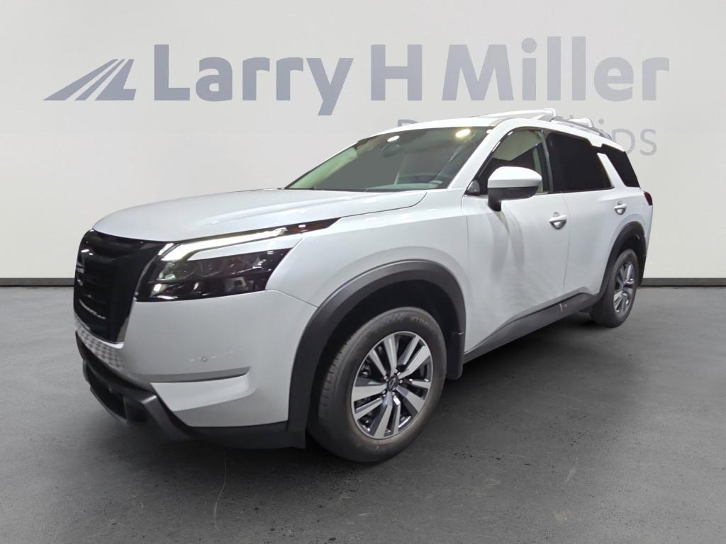 new 2025 Nissan Pathfinder car, priced at $41,305