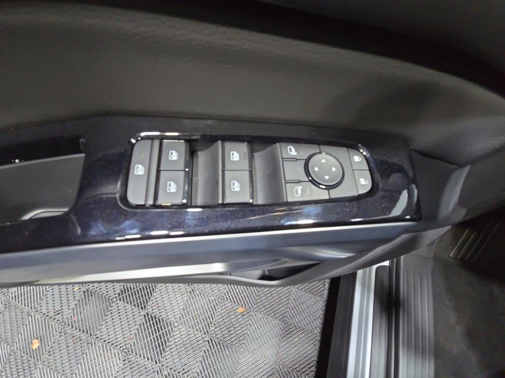 new 2025 Nissan Pathfinder car, priced at $41,305