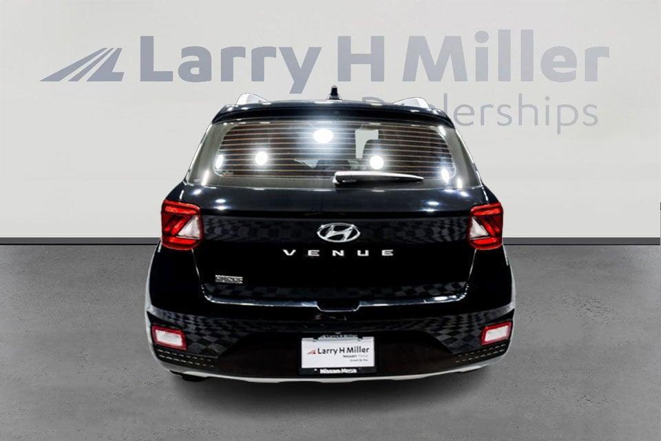 used 2022 Hyundai Venue car, priced at $17,988