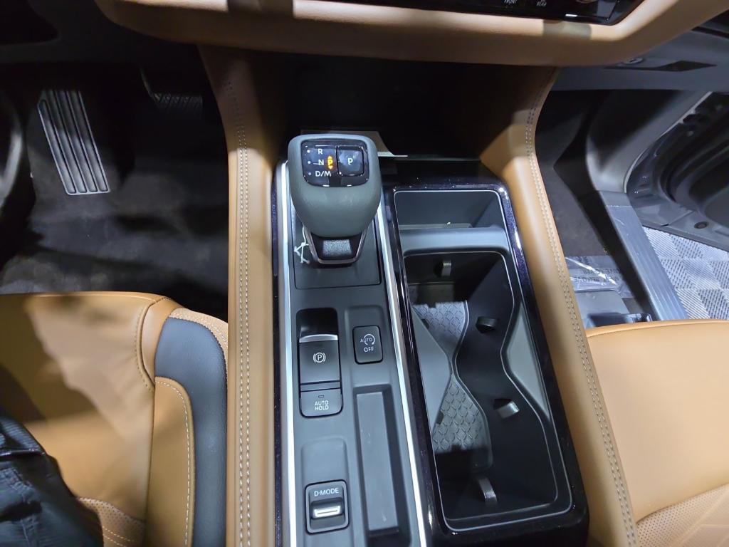 new 2025 Nissan Pathfinder car, priced at $47,172