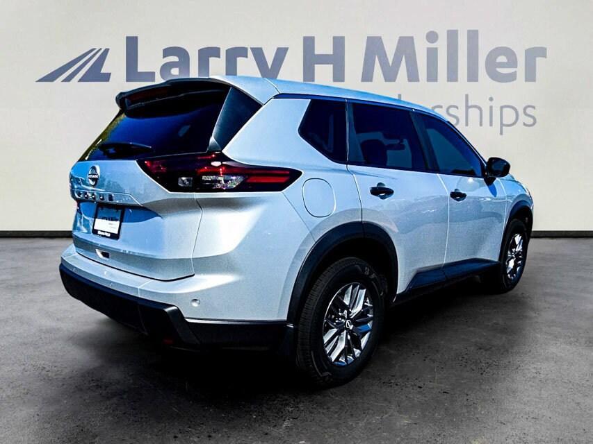 new 2025 Nissan Rogue car, priced at $29,356