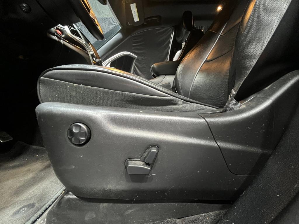 used 2016 Jeep Grand Cherokee car, priced at $11,653