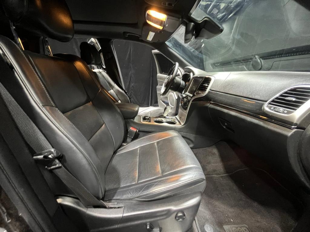 used 2016 Jeep Grand Cherokee car, priced at $11,653