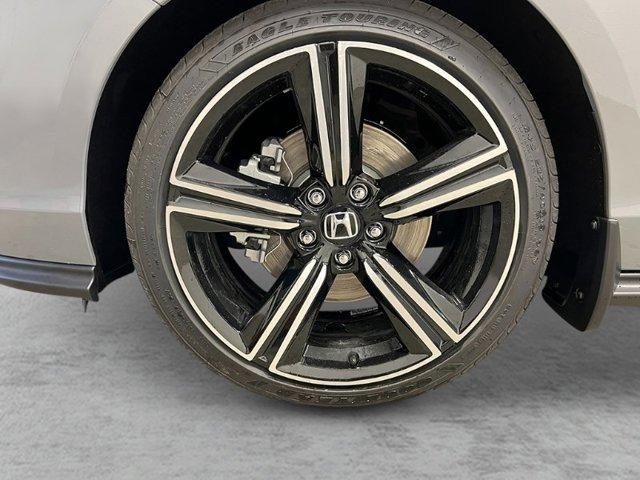 new 2025 Honda Accord Hybrid car, priced at $35,260