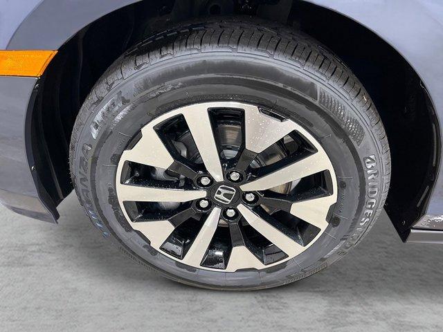 new 2026 Honda Odyssey car, priced at $44,290