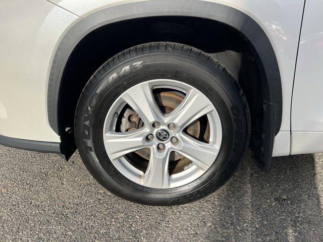 used 2020 Toyota Highlander car, priced at $23,568