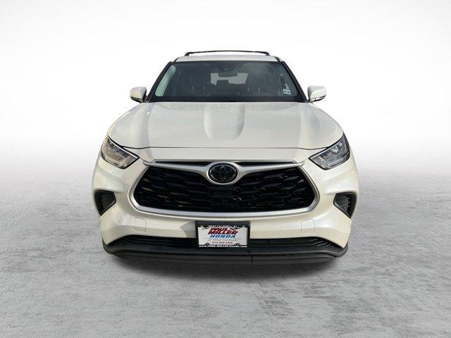 used 2020 Toyota Highlander car, priced at $23,568