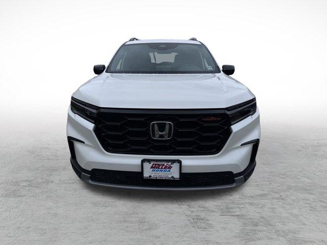 used 2025 Honda Pilot car, priced at $46,988