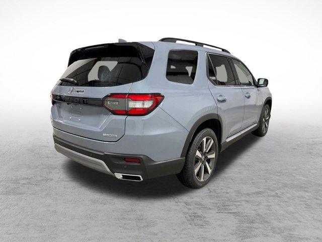new 2025 Honda Pilot car, priced at $51,550