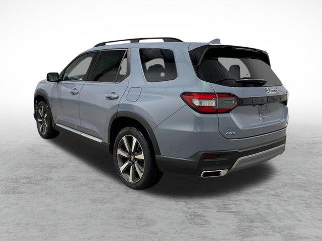 new 2025 Honda Pilot car, priced at $51,550