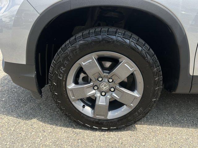 used 2024 Honda Ridgeline car, priced at $38,568