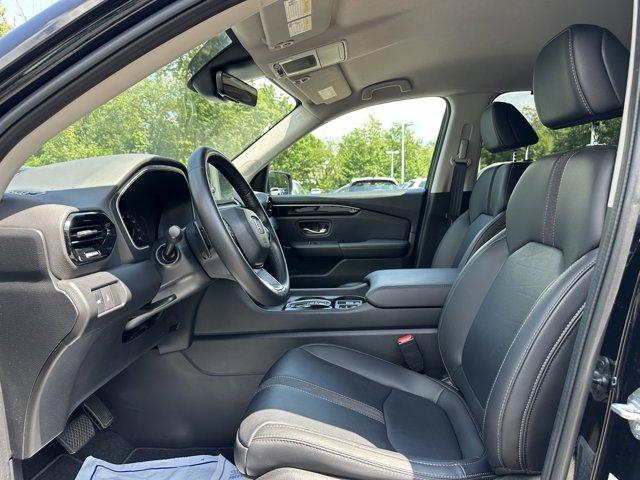 used 2023 Honda Pilot car, priced at $35,988