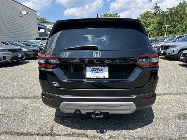 used 2023 Honda Pilot car, priced at $35,988