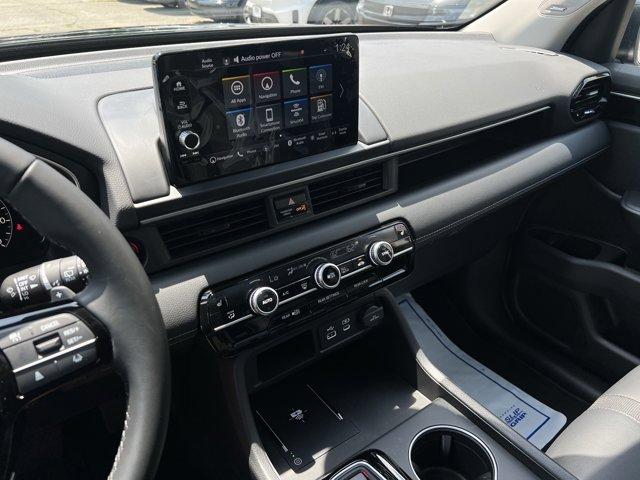 used 2025 Honda Pilot car, priced at $46,988