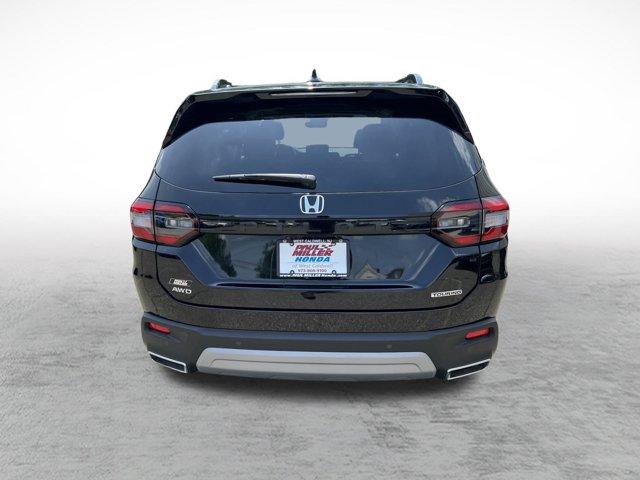 used 2025 Honda Pilot car, priced at $46,988
