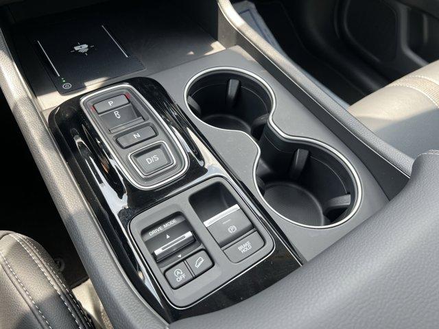 used 2025 Honda Pilot car, priced at $46,988