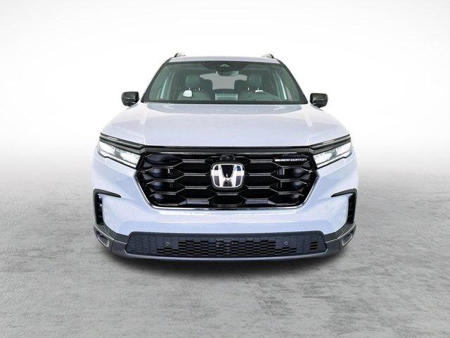 new 2025 Honda Pilot car, priced at $55,675