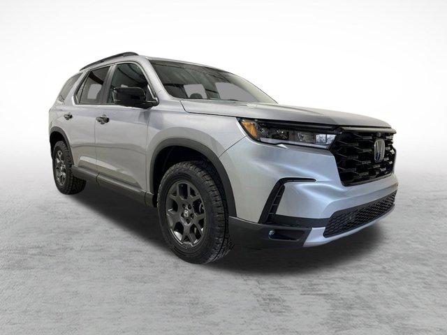 new 2025 Honda Pilot car, priced at $50,850