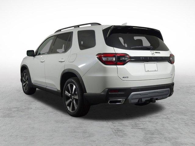 new 2025 Honda Pilot car, priced at $56,705