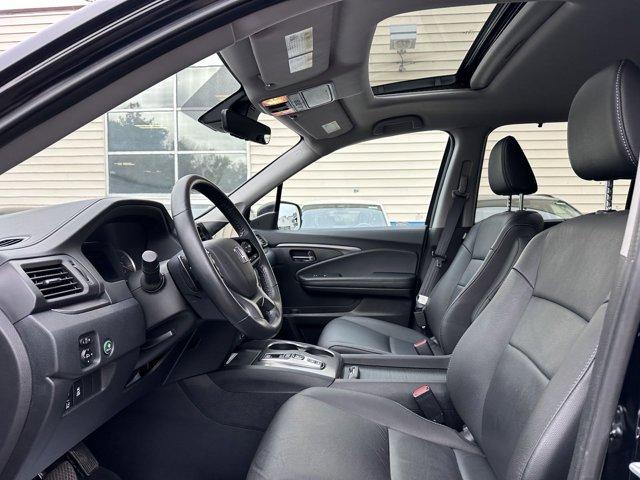 used 2022 Honda Pilot car, priced at $31,548