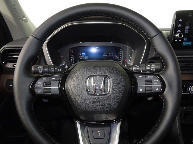new 2025 Honda Pilot car, priced at $56,705