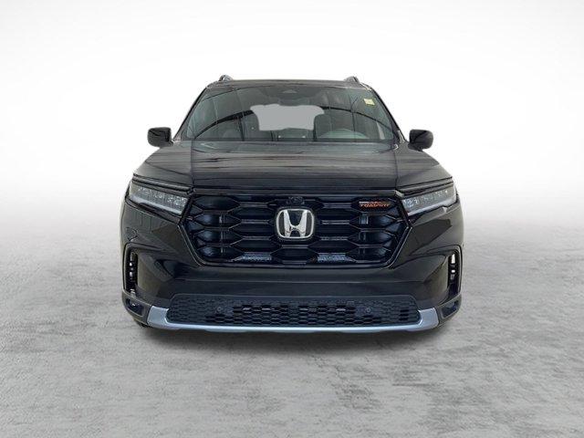 new 2025 Honda Pilot car, priced at $50,795