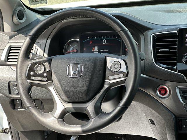 used 2022 Honda Pilot car, priced at $32,988