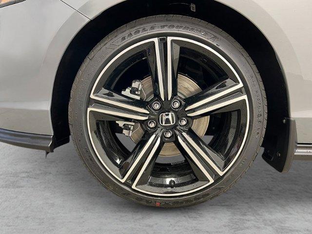 new 2025 Honda Accord Hybrid car, priced at $35,305