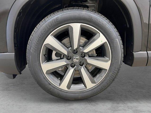 new 2025 Honda Pilot car, priced at $54,530