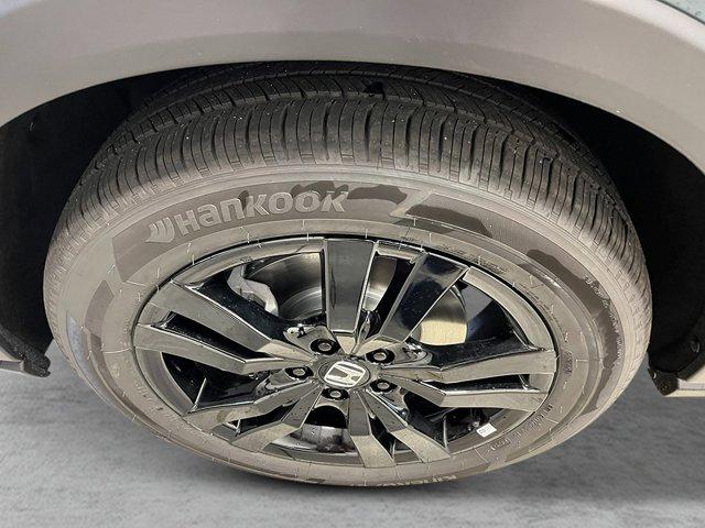 new 2026 Honda HR-V car, priced at $31,405