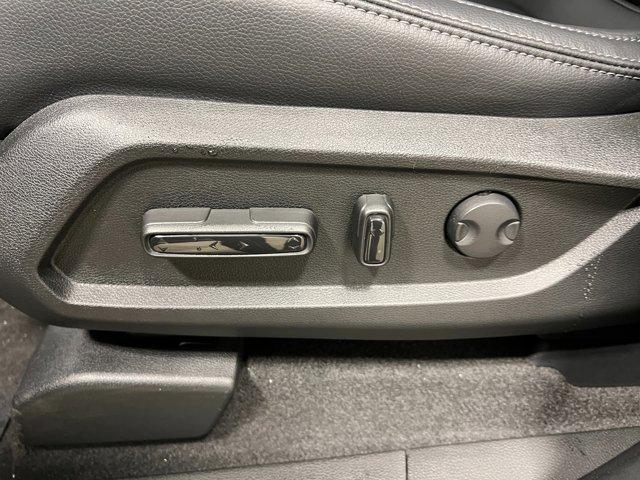 new 2025 Honda Pilot car, priced at $51,825