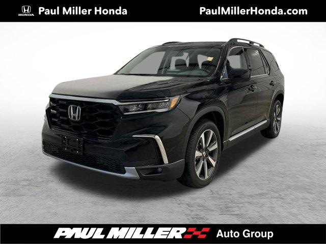 new 2025 Honda Pilot car, priced at $51,825