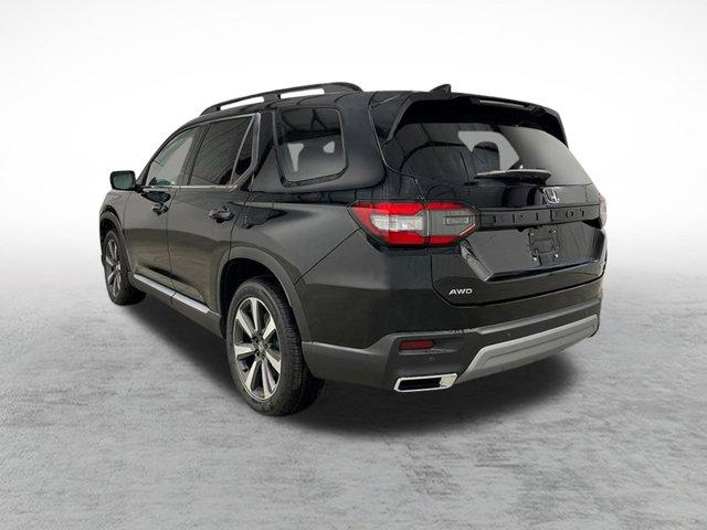 new 2025 Honda Pilot car, priced at $51,825