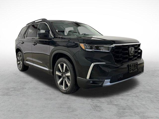 new 2025 Honda Pilot car, priced at $51,825